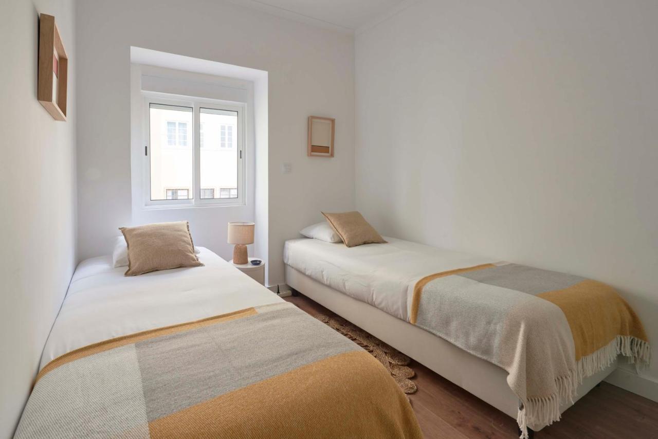 Spacious & Light-Filled 4Br Apartment By Timecoler أمادورا المظهر الخارجي الصورة