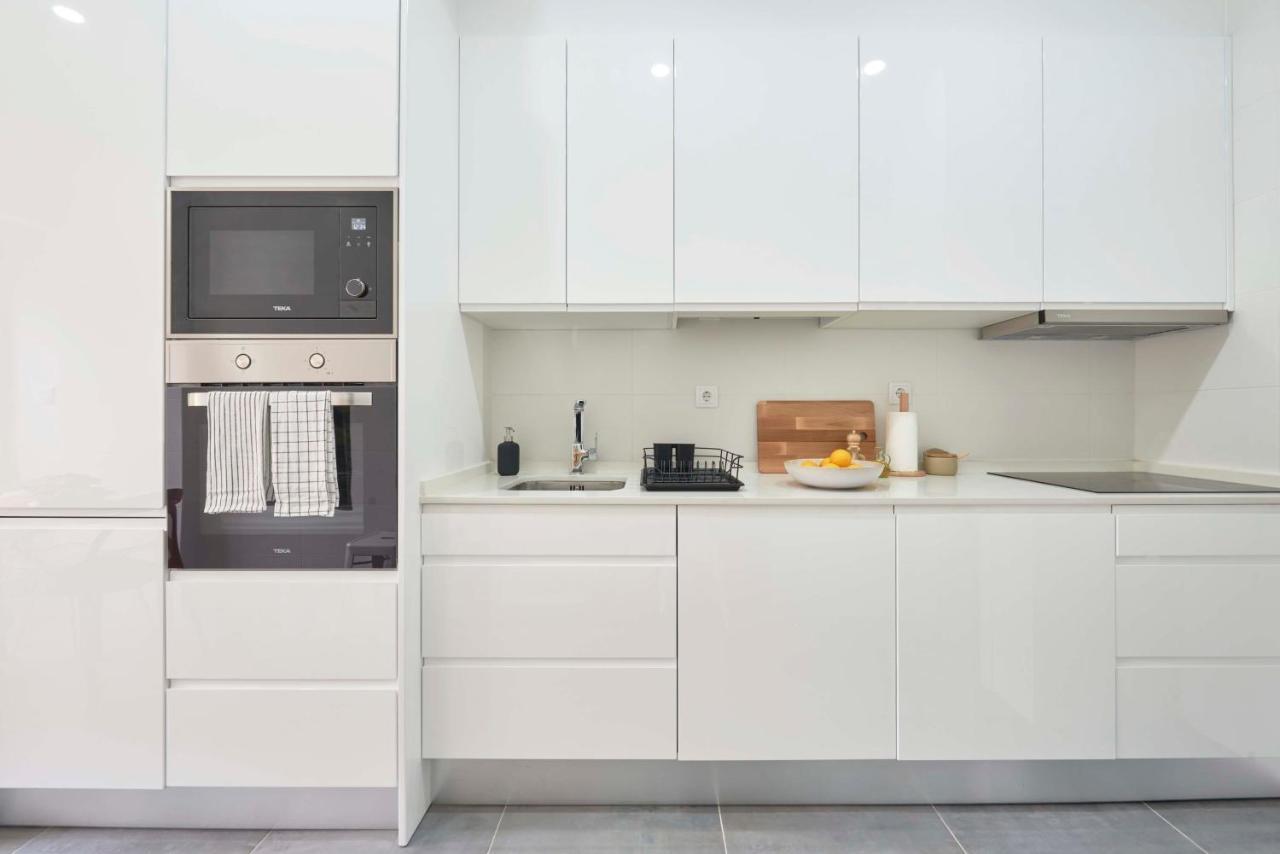 Spacious & Light-Filled 4Br Apartment By Timecoler أمادورا المظهر الخارجي الصورة
